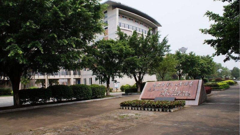 小批量电子加工定制：揭秘其背后的工艺与挑战**